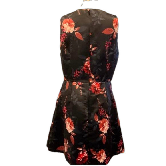 Cynthia Steffe Black Floral Fit & Flare Dress Size 10 Satin Feel Cocktail Dress - Picture 5 of 10